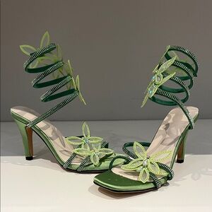 Chic Green Floral Sandals